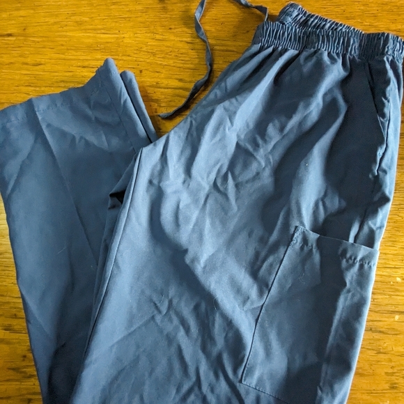 GT Performance Scrub Set Medium - Picture 5 of 7